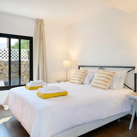 Marisol, Mojones Tías